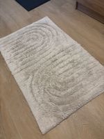 Weicher Badezimmerteppich / Badvorleger in Beige 