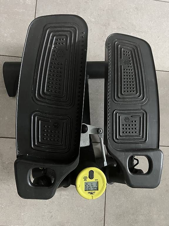 Hometrainer: GIANT STEPPER MIT TRAININGSCOMPUTER – Gebraucht aus Winterthur von keb_77j9