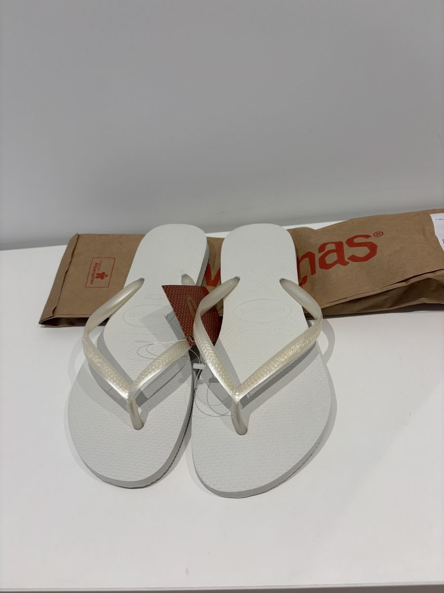 Havaianas Scarpe da donna: Havaianas Slim 37/38 – Nuovo e nell'imballaggio originale da Olten venduto da Harvey06