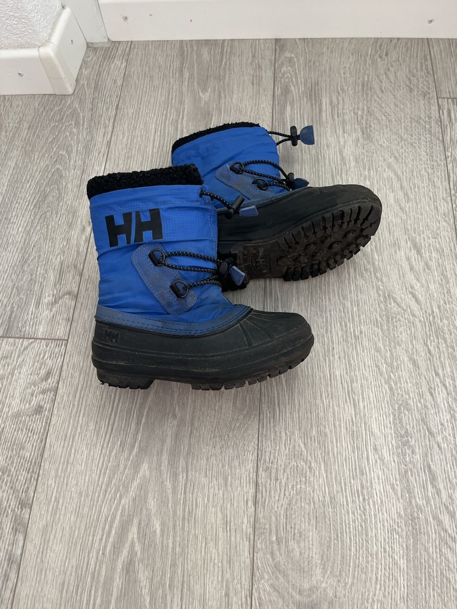 Helly Hansen Scarpe per ragazzi: Helly Hansen Varanger Insulated Kinder Winterboot- Size 28 – Usato da Zürich venduto da ThePicker 3