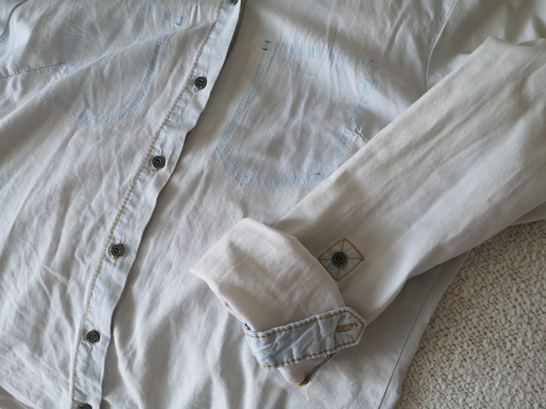 Nile Blusen: NILE Jeansbluse Gr. S hellblau – Neu (gemäss Beschreibung) aus Münsingen von Nik_und_Kat 4