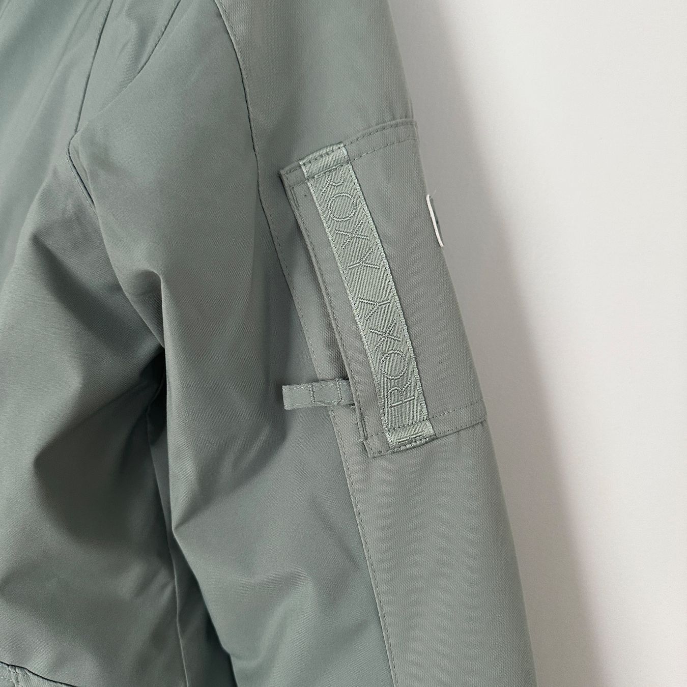 Roxy Giacche & Cappotti: Roxy Snowboardjacke, Mädchen, Gr 152 – Usato da Winterthur venduto da angeles18 5