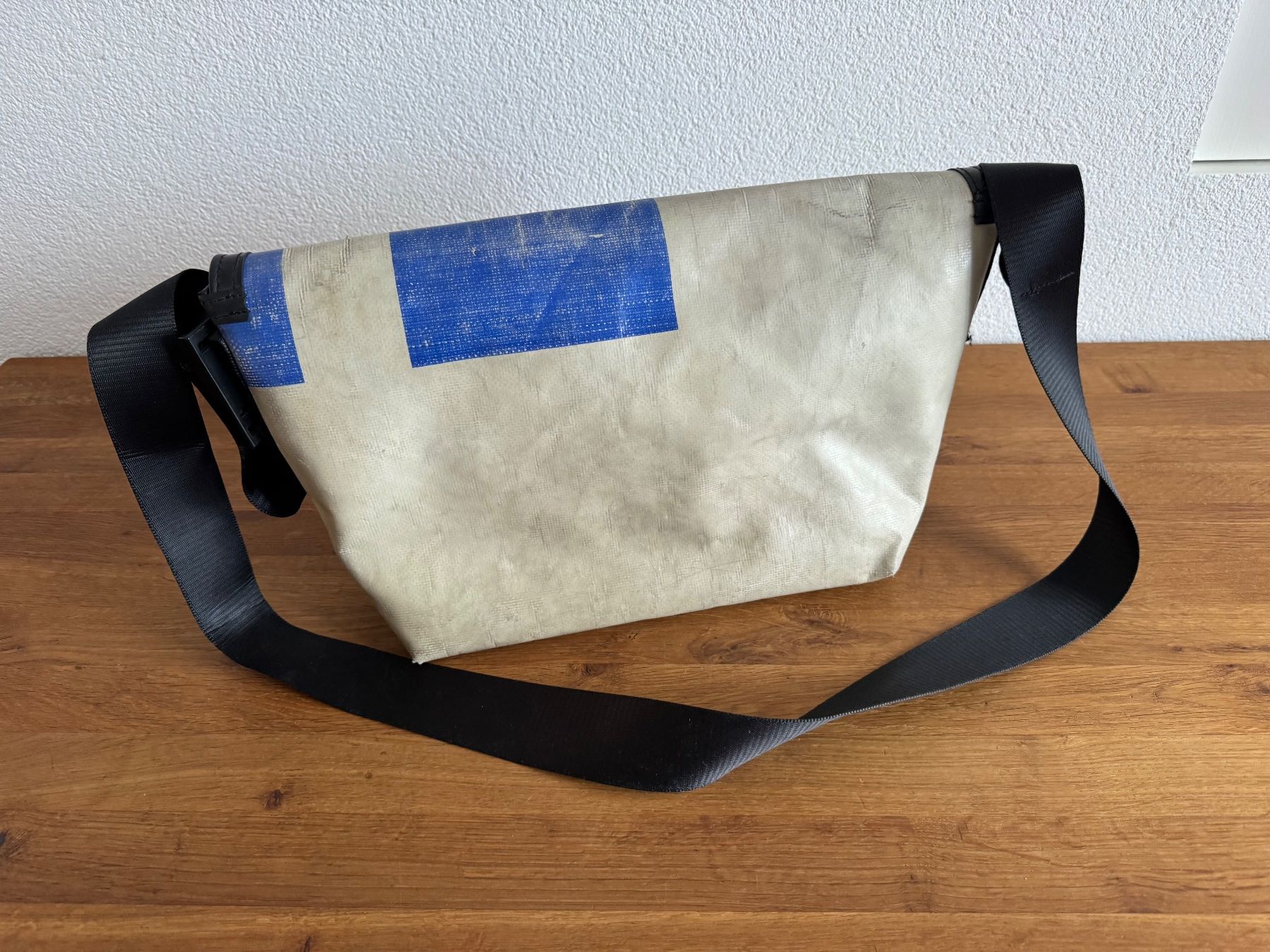 Freitag Borse: Freitag Tasche Hawaii Five-0 F41 – Usato da Frauenfeld venduto da max11116 3