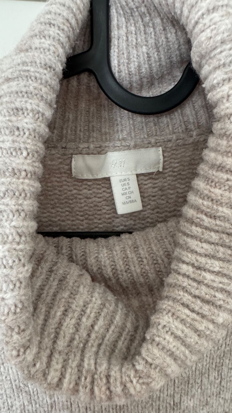 H&M Maglioni & Felpe: H&M Oversize Rollkragenpullover, Gr. S – Usato da Luzern venduto da Ecila007 2