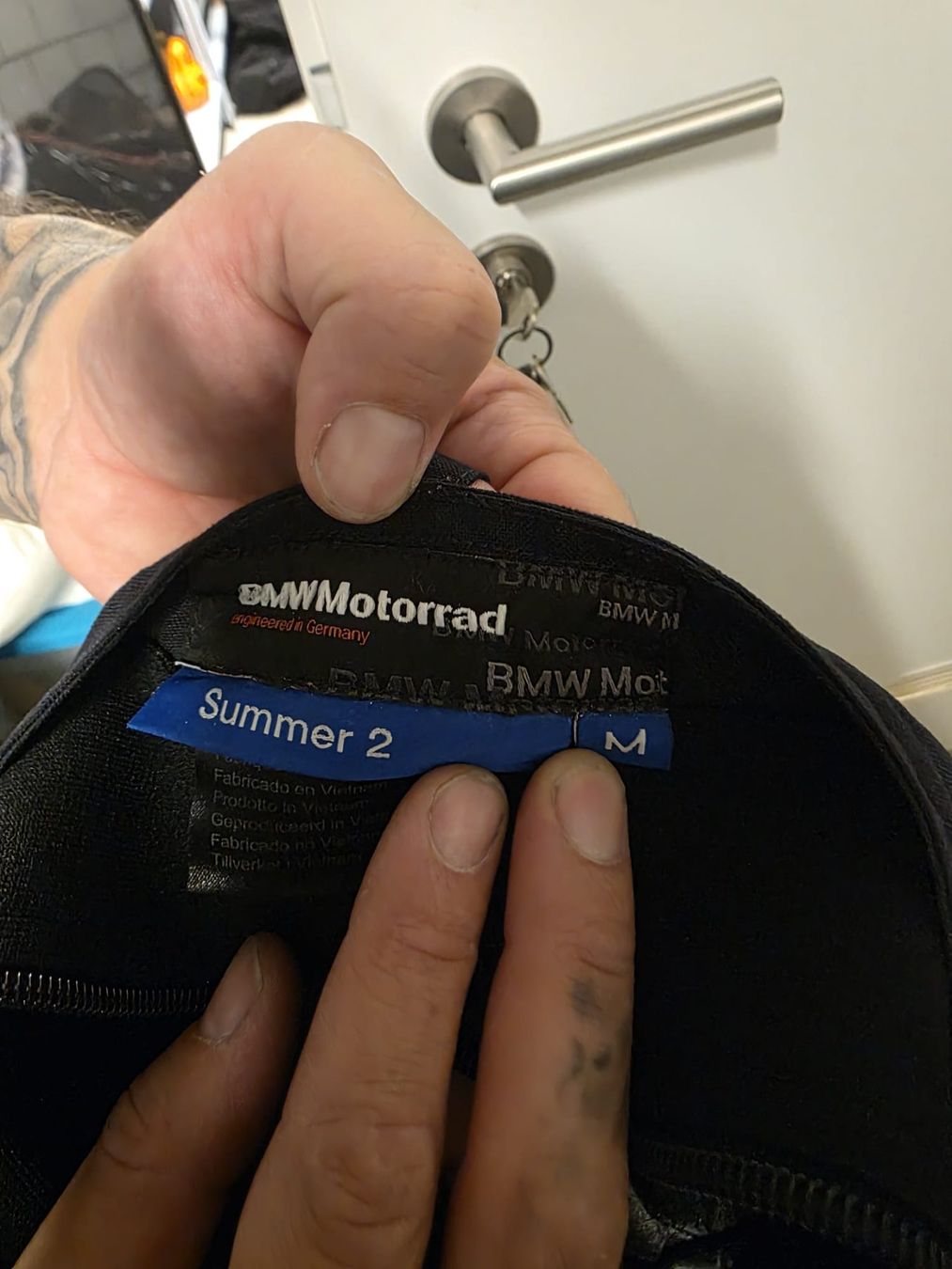 BMW Hosen: BMW Motorrad Hose Summer 2 Grösse M schwarz – Gebraucht aus Lohn-Ammannsegg von leo6684 1
