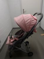 Kinderwagen pink grau leicht zusammenklappbar guter Zustand
