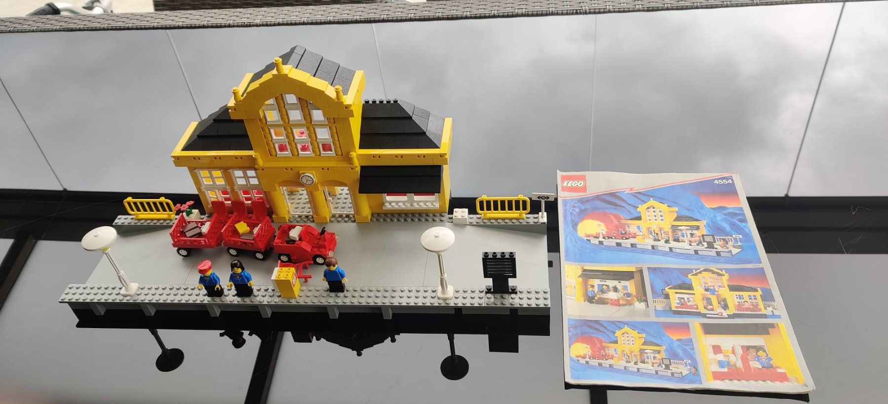 Lego Kit di costruzioni: Lego® 4554 Bahnhof – Usato da Erstfeld venduto da Bini-CH