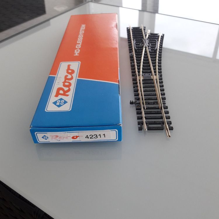 2 neue Roco HO Weichen (Neu und originalverpackt) in Bützberg für CHF ...