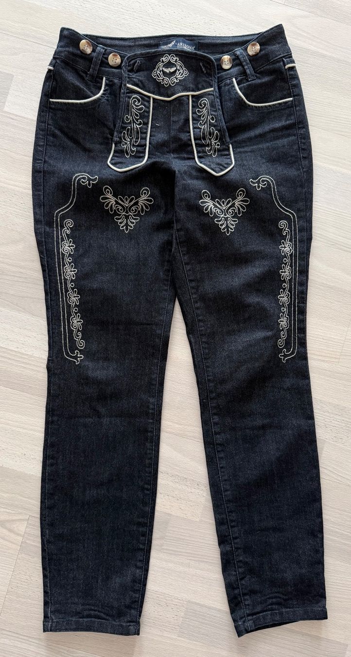 Arizona Jeans: Trachten Jeans – Usato da Alosen venduto da Nstoneman
