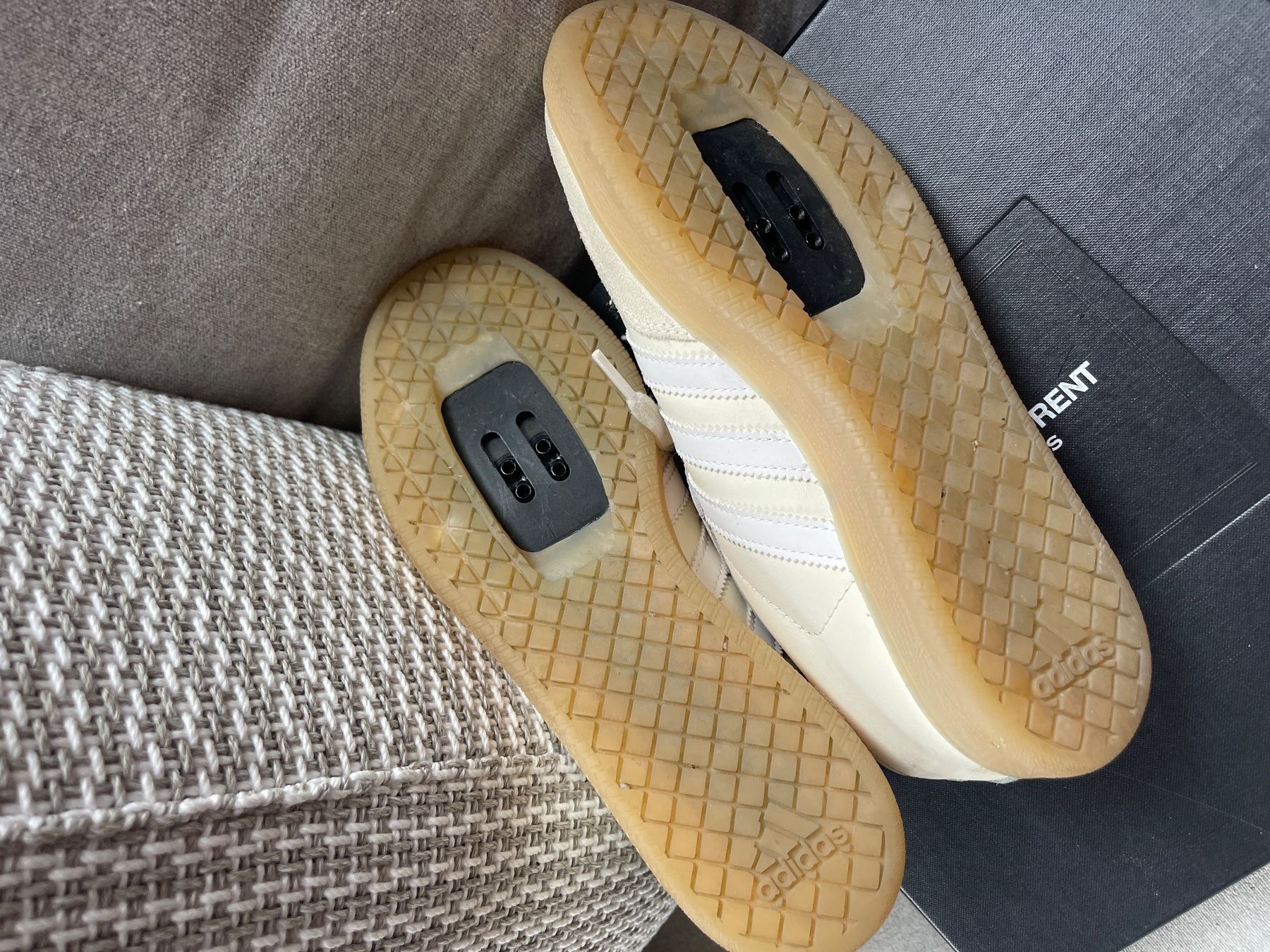 Adidas Scarpe da donna: Adidas sneakers Gr. FR 40 2/3 – Usato da Agra venduto da Milena_L 1
