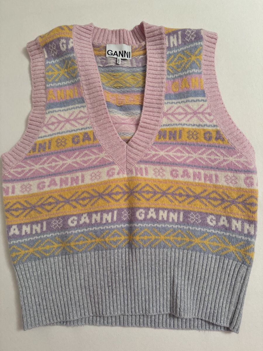 Top: Stylish Ganni Knit Vest, Size S – Nuovo (secondo la descrizione) da Wilen b. Wollerau venduto da sopfl
