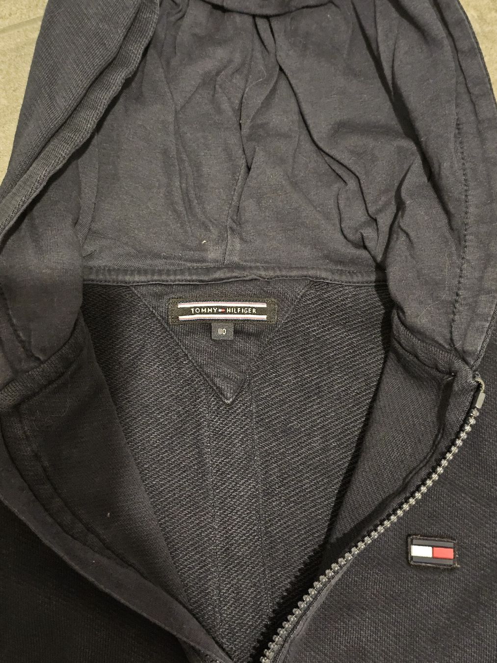 Tommy Hilfiger Vestes: Strickjacke Tommy Hilfiger 110 – D'occasion à Buch am Irchel par Potzblitz2 2