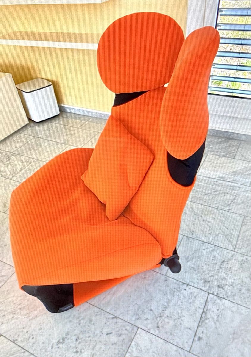 Cassina Poltrone: Cassina Wink Chair – Usato da Uzwil venduto da Jules02