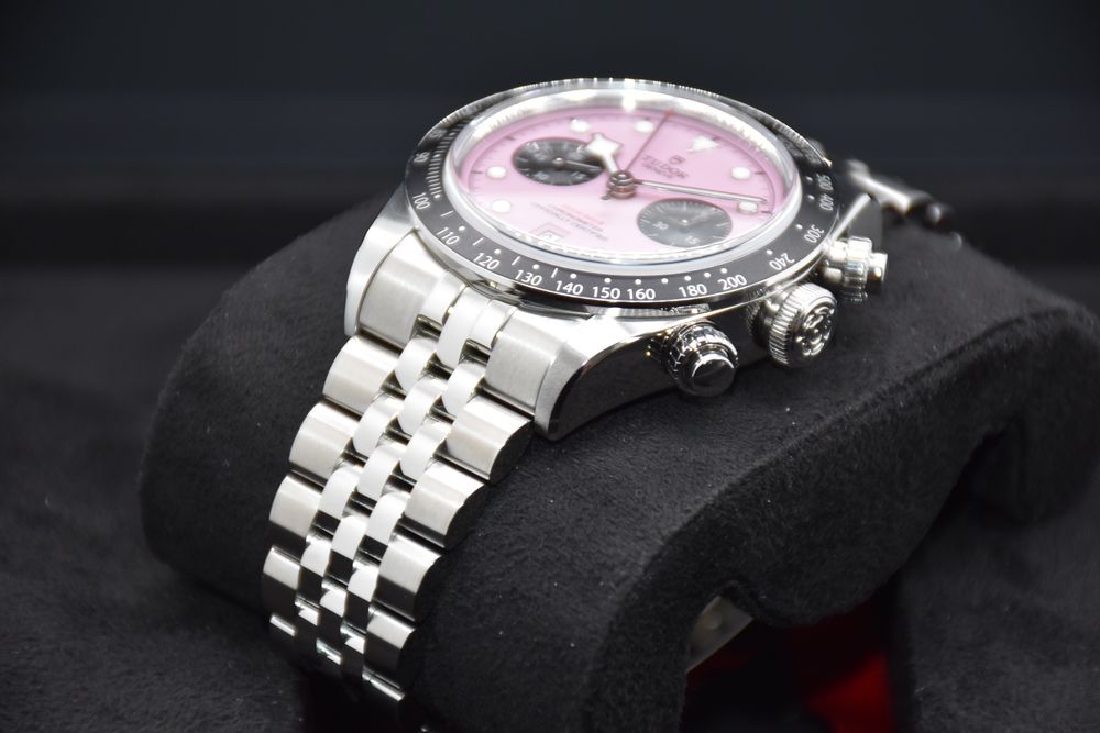 Tudor Orologi: Tudor Black Bay Chrono „Inter-Miami“ Pink Ref. 79360, NEW – Nuovo e nell'imballaggio originale da Zug venduto da eMDi_Collection 6