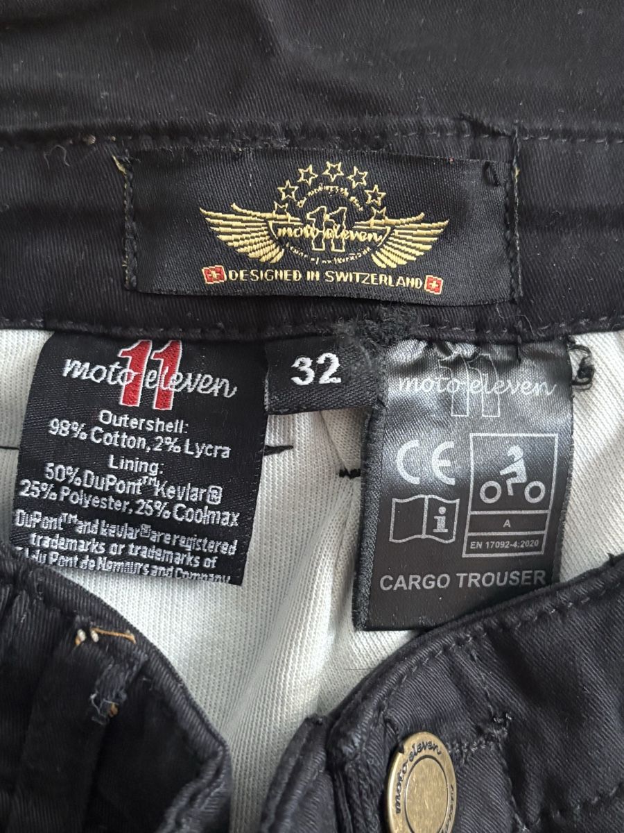 Pantalons: Moto Eleven Cargo Trouser – D'occasion à Pfaffhausen par placard 2