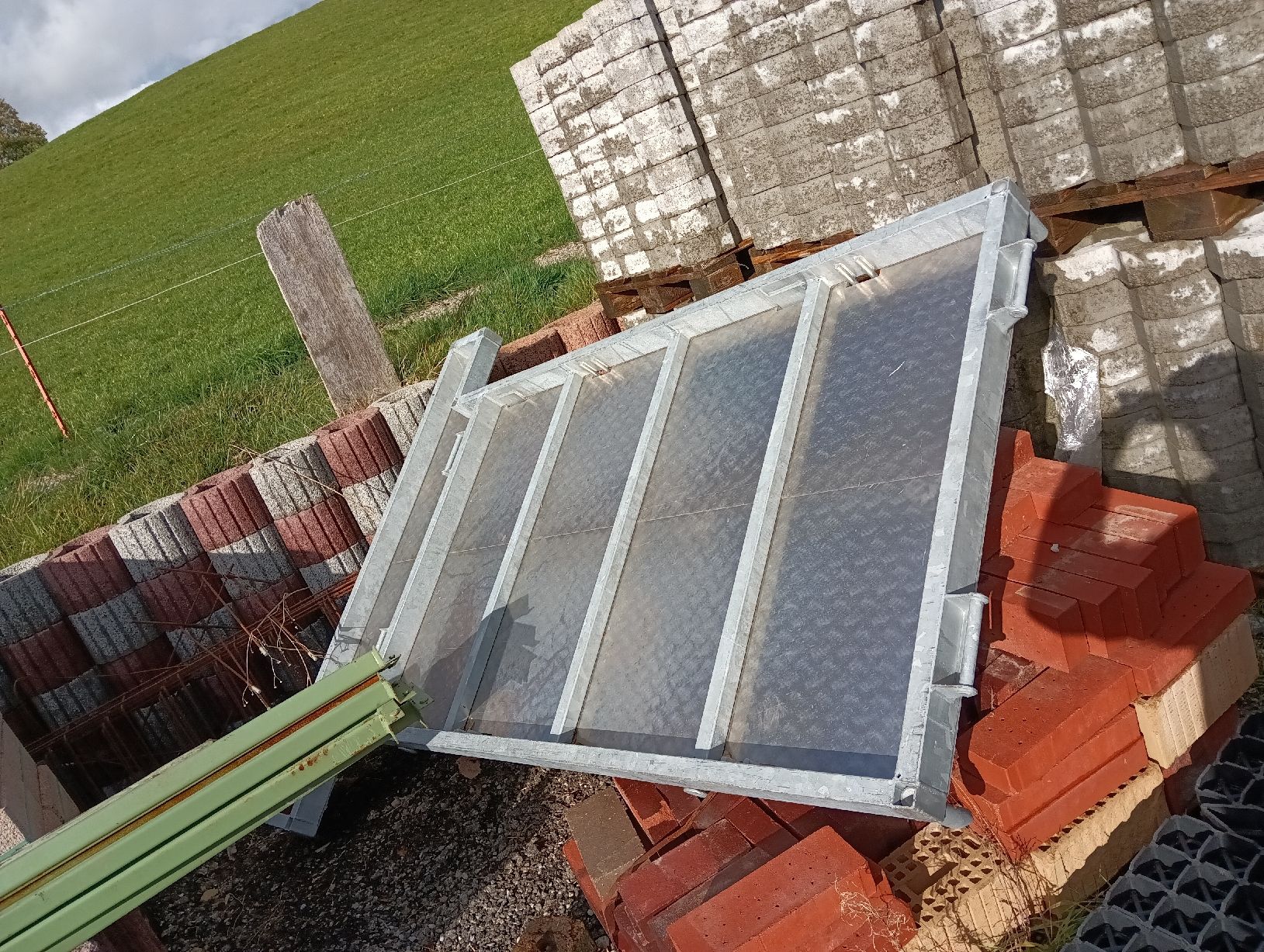 Sonstiges Fahrzeugzubehör: X Rack Modul – Gebraucht aus Wattwil von Maunty2