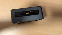 Intel NUC 8 - i7 8559U - mit 32 GB RAM
