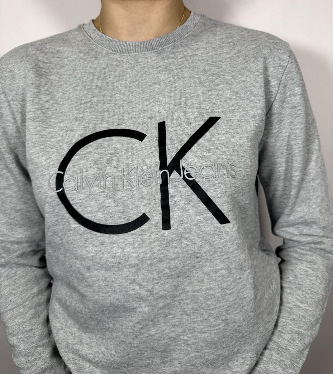 Calvin Klein Maglioni & Felpe: Sweat Calvin Klein Jeans Gris - Taille S – Nuovo (secondo la descrizione) da Neuchâtel venduto da aliceguins 1