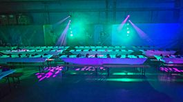 Komplettset Moving Lights, LED Lights und Lightmixer
