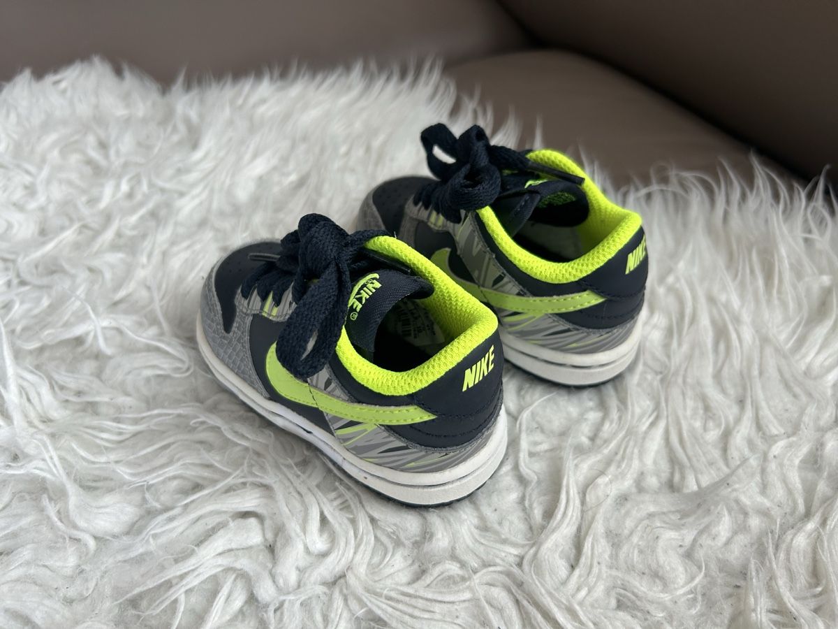 Nike Schuhe für Jungen: Nike baby schuhe – Neu (gemäss Beschreibung) aus Liestal von Htop 1