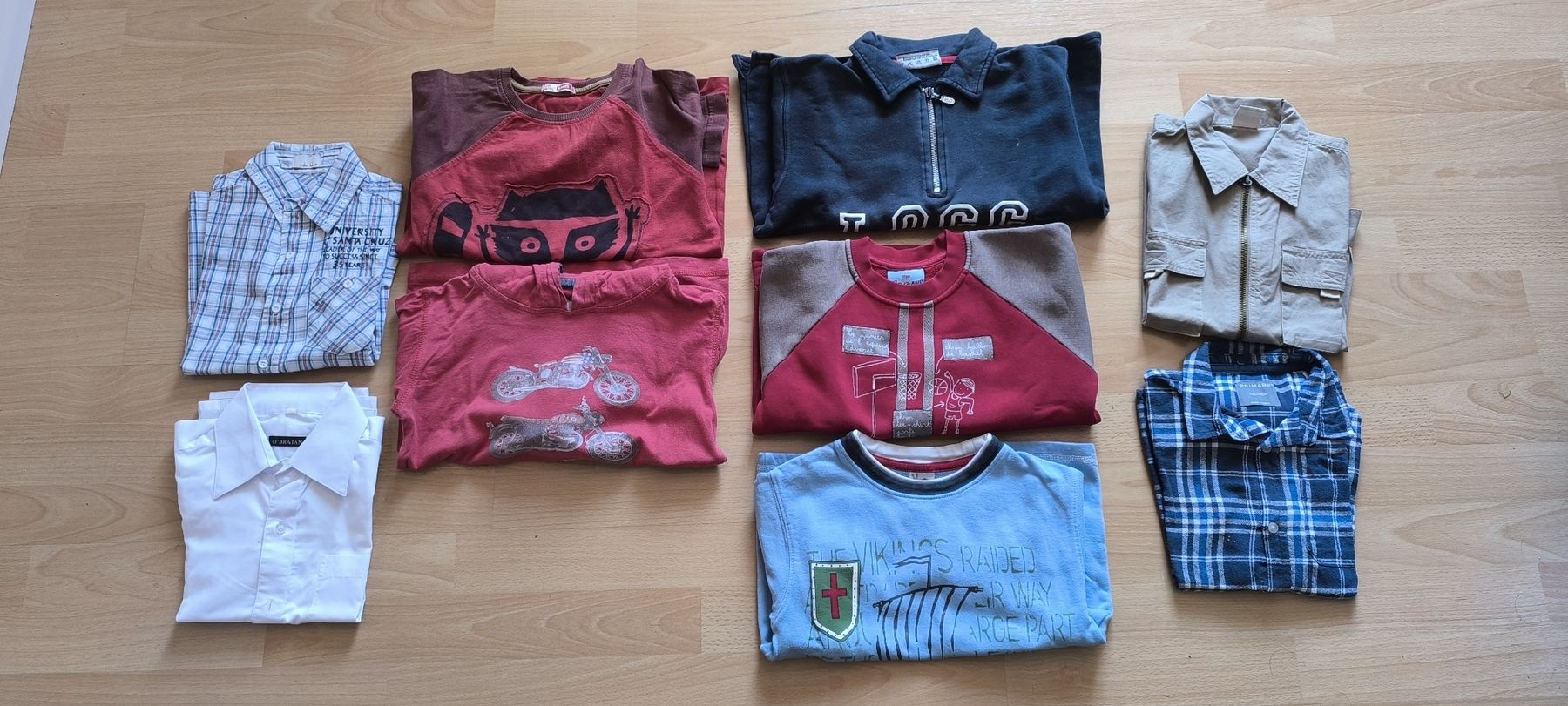 Lotti & Set di vestiti: Lot habits 110/116  – Usato da Arnex-sur-Orbe venduto da mbdaso