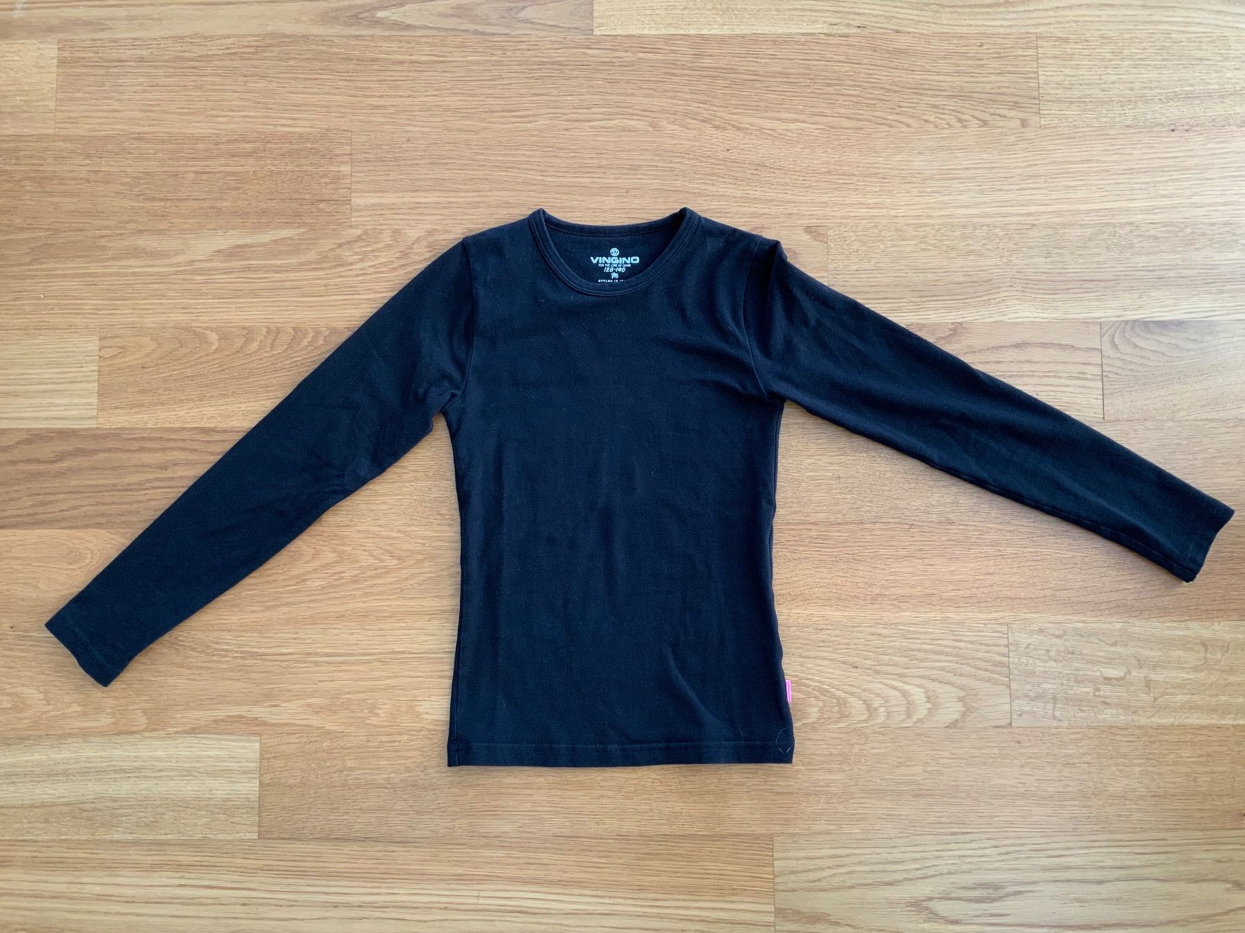 Vingino Pullover & Sweatshirts: Vingino Pullover Mädchen Gr. 128-140 – Gebraucht aus Niederstetten von Elmar77