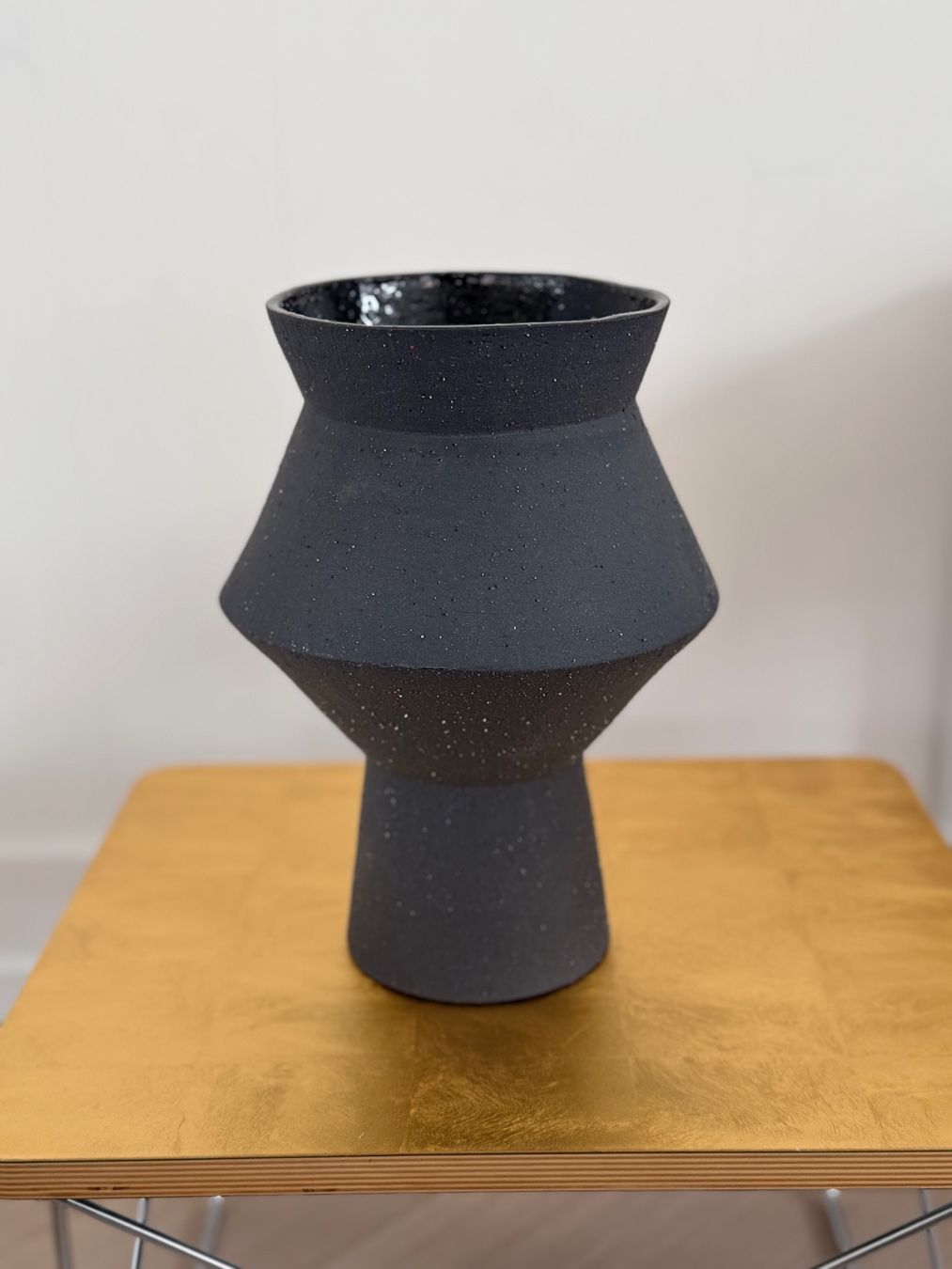 Vasen & Gefässe: Scandi Vase, anthrazit – Neu und originalverpackt aus Rohrbach von WhiteCornus 1