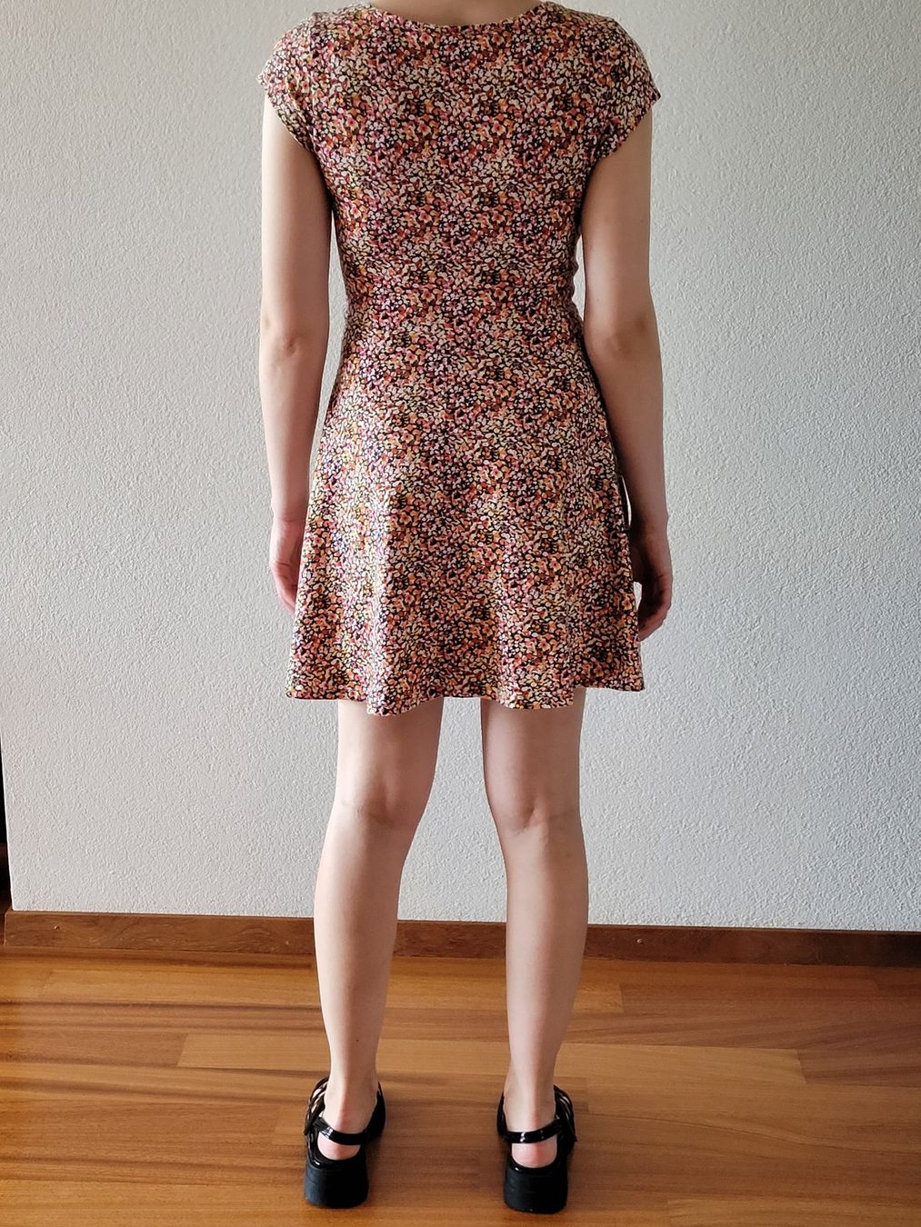 H&M Vestiti: Robe fleurie – Usato da Villars-sur-Glâne venduto da ninisabri 1