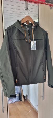 Neue Jagd Softshell Jacke, olivgrün, Grösse 42