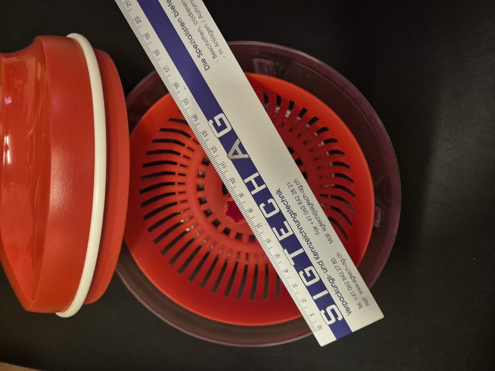 Tupperware Küchengeräte: Original Tupperware Salatschleuder klein – Gebraucht aus Villmergen von MONCHHICHI 3