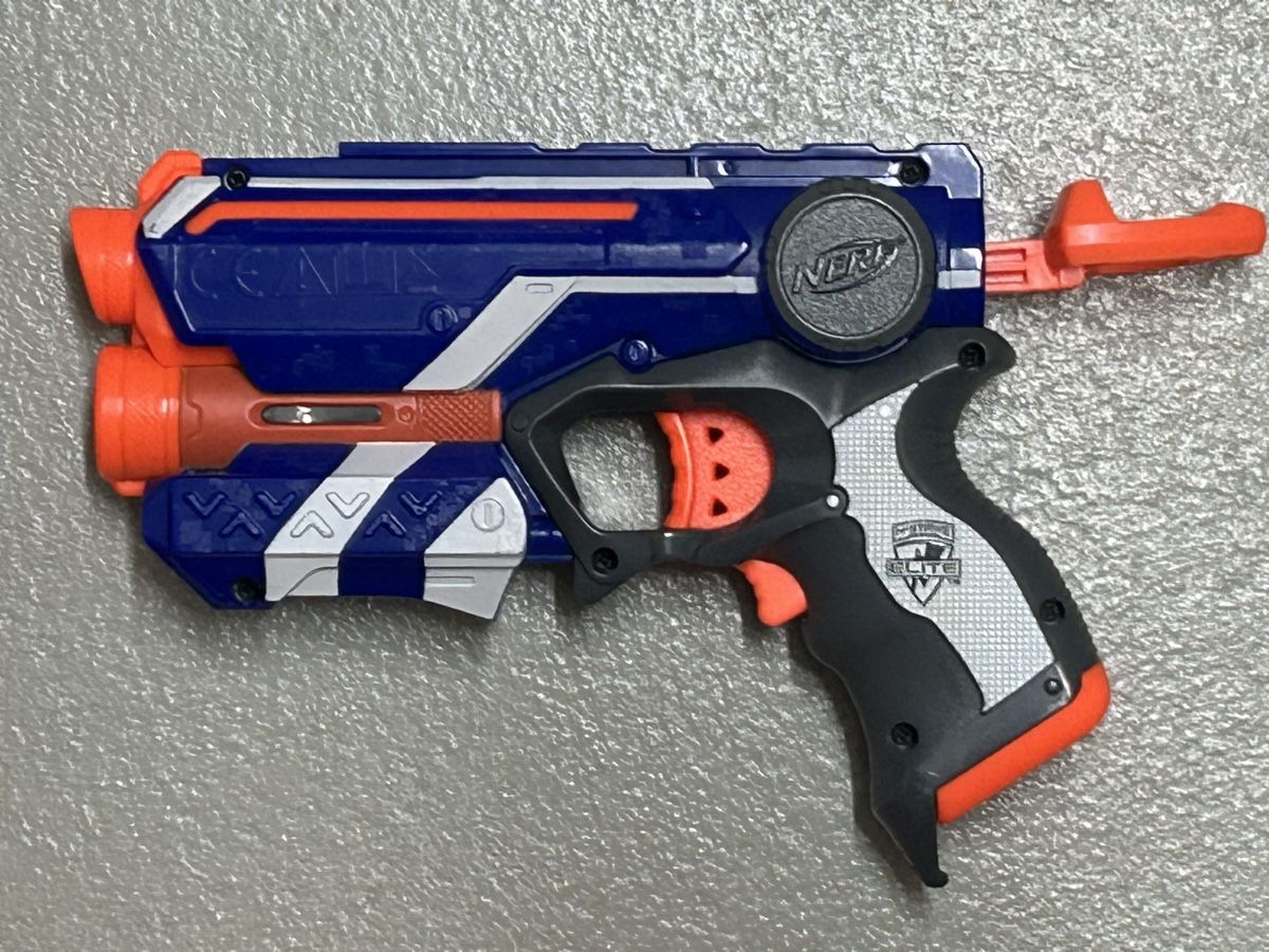 Nerf Giocattoli: NERF Elite Set – 5 Blaster inkl. 20 Darts – Usato da Luterbach venduto da Magnesium3 4