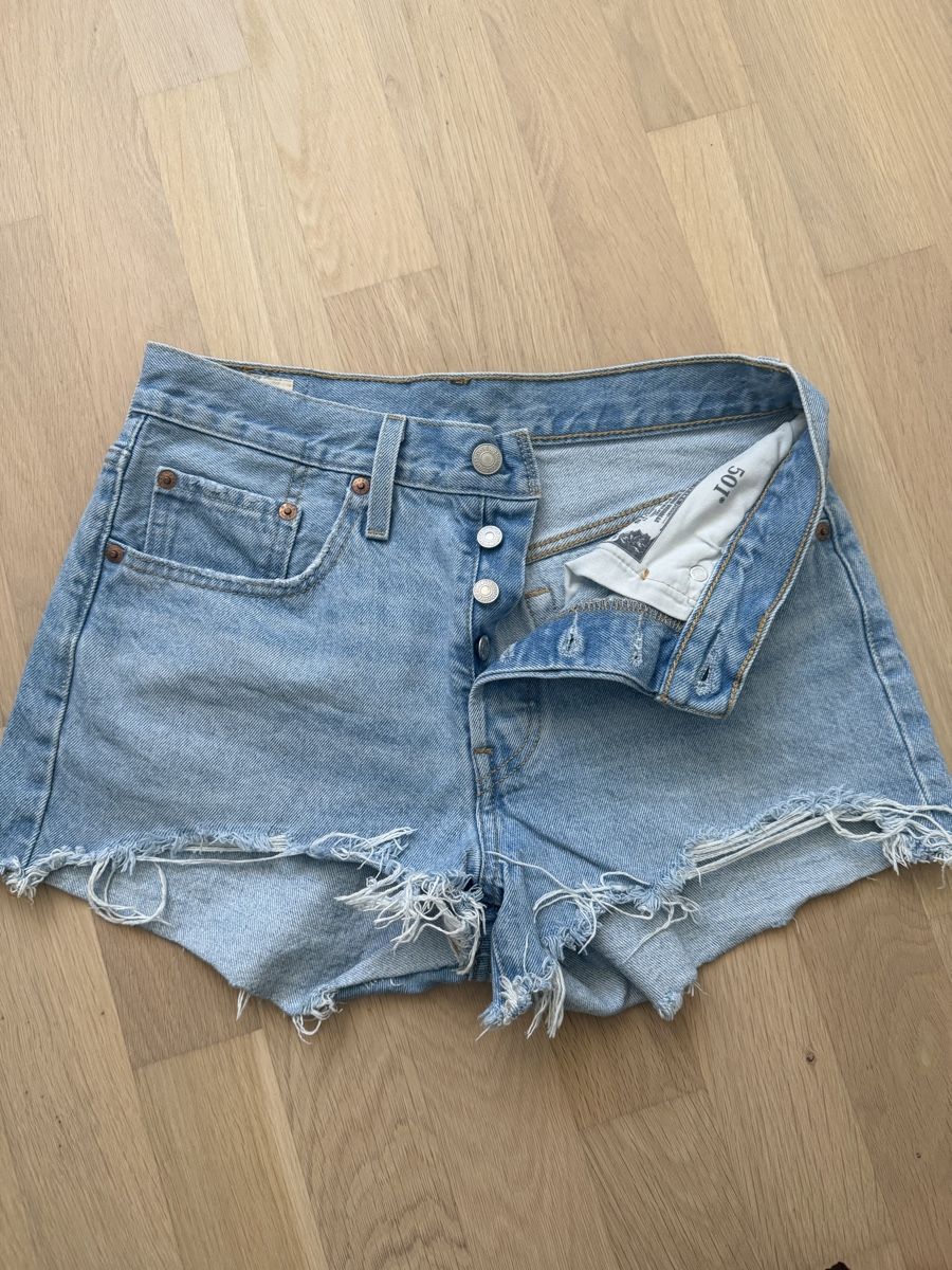 Levi's Jeans: Levi's Shorts 501 Gr. 27 Sommer Levis – Usato da Itingen venduto da Granini_93
