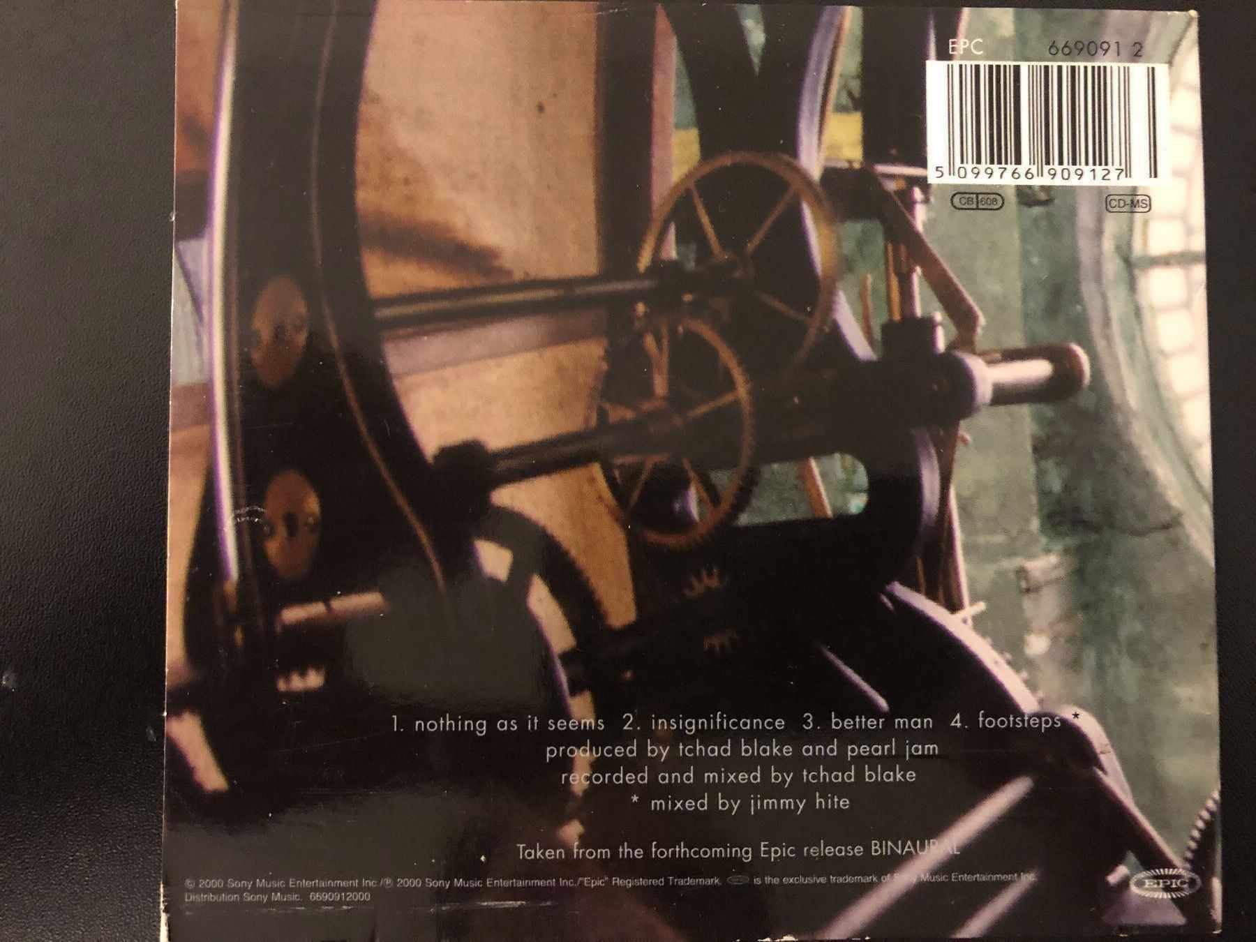 CD: Pearl Jam - Nothing at it seems – Usato da Schübelbach venduto da Klabauterli 1