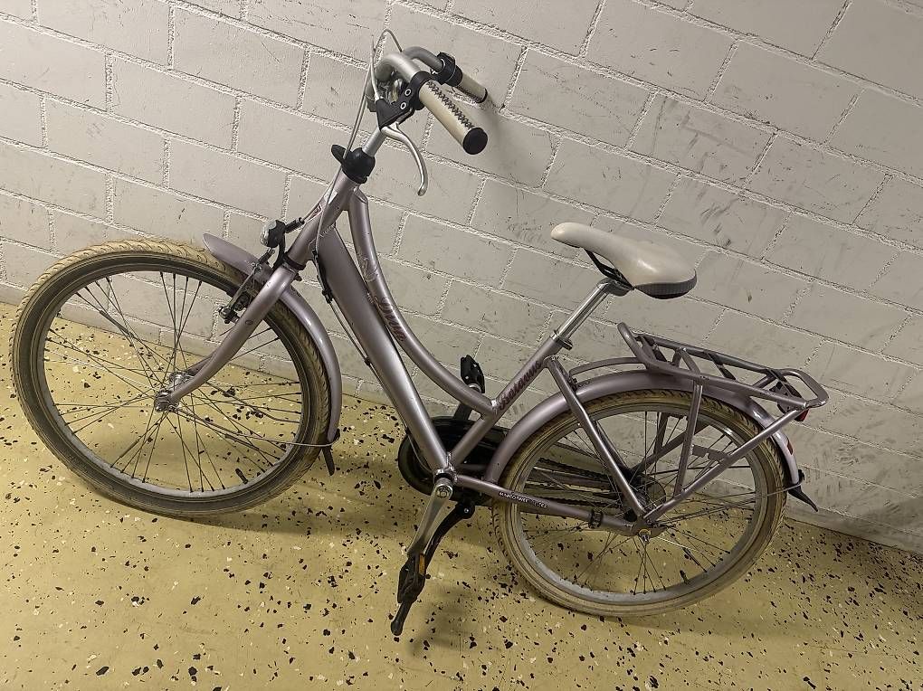 Batavus Biciclette: Fahrrad Diva Batavus Classic – Usato da Emmenbrücke venduto da Laurelo