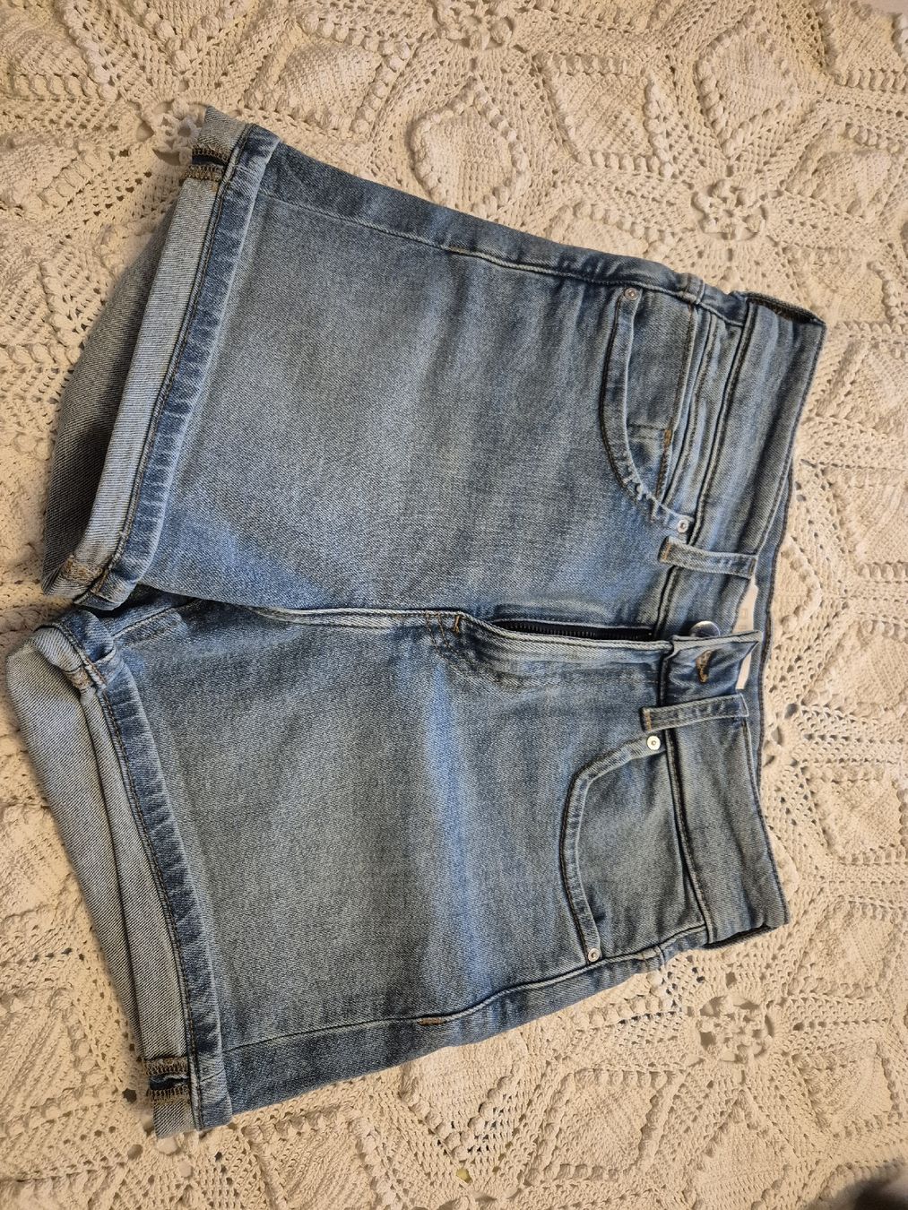 We Jeans: We Fashion Jeans Shorts – Nuovo (secondo la descrizione) da Engelberg venduto da pikkumyy01