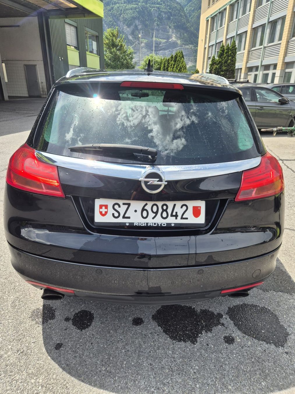 Opel Automobili: Opel Insignia A 20T4x4 – Usato da Flüelen venduto da Mike_b. 5