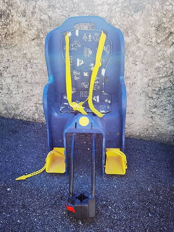 Seggiolini per auto: Siège pour vélo pour bébé – Usato da Attalens venduto da Tpluess