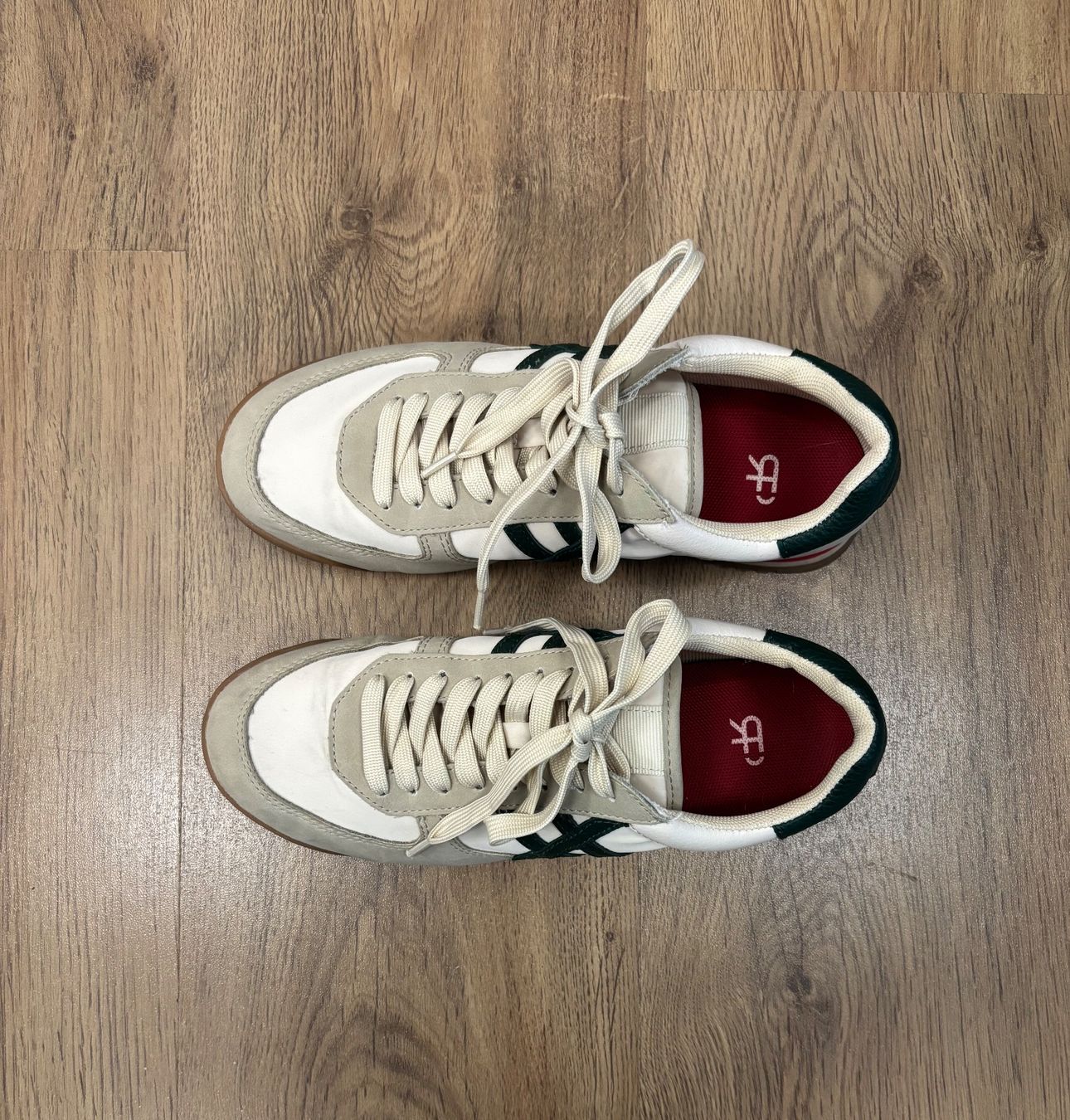 Scarpe da donna: Coole Sommer-Sneakers Parfois - Gr. 38 – Usato da Brügg BE venduto da rutschimedizin 1