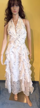 Neckholterkleid von Miss Rosier Neu Gr. 38/40