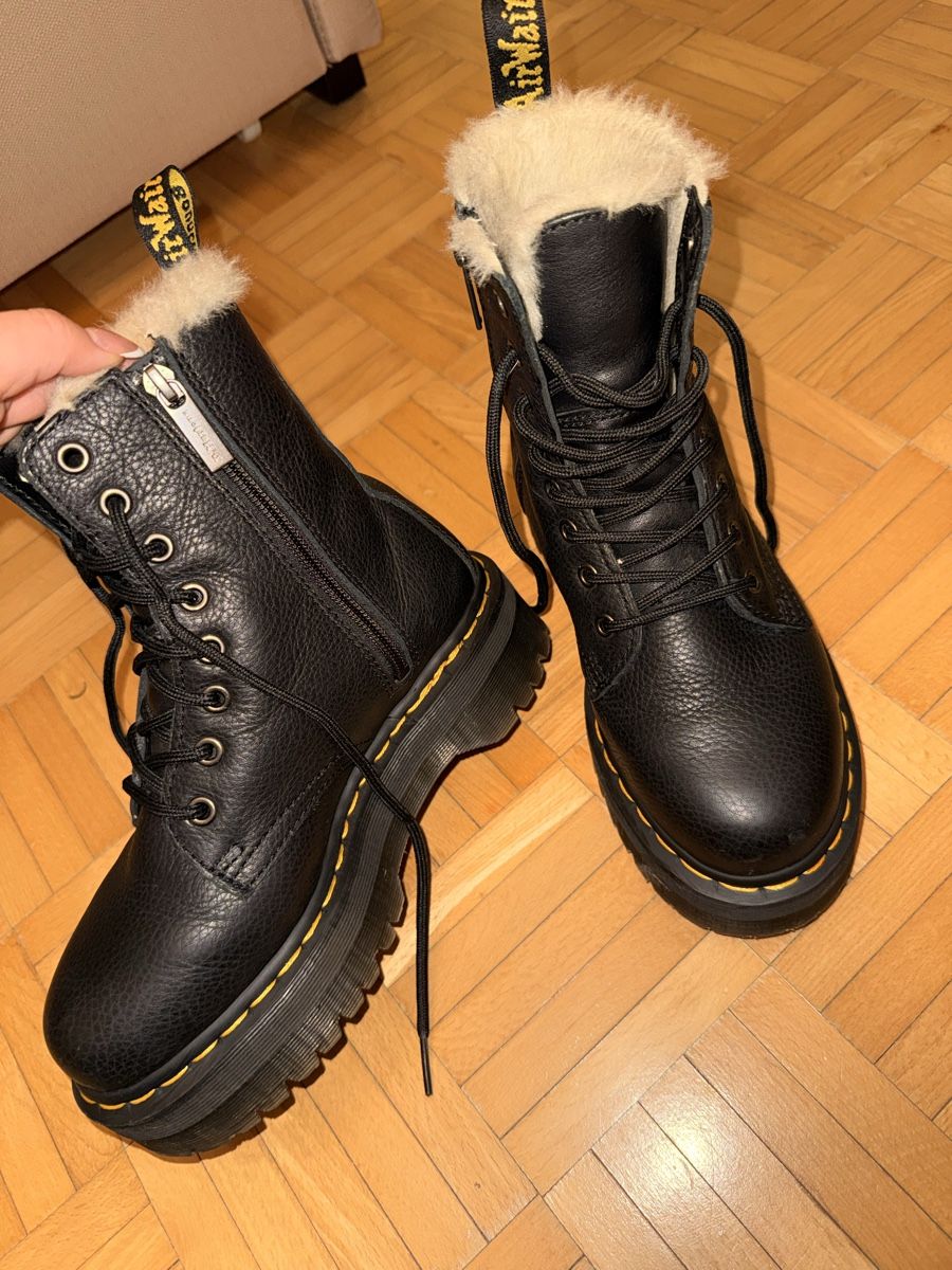 Dr. Martens Damenschuhe: Dr. Martins Jadon FL Boots – Gebraucht aus Fislisbach von mir_hyz6 2