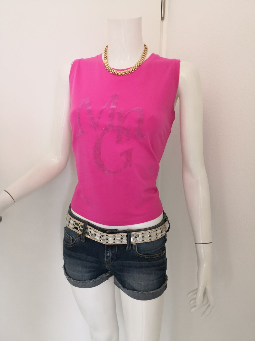 Mango Top: 🤩MANGO TOP PINK MIT DRUCK – Usato da Olten venduto da Naja-Twins-Twins 1