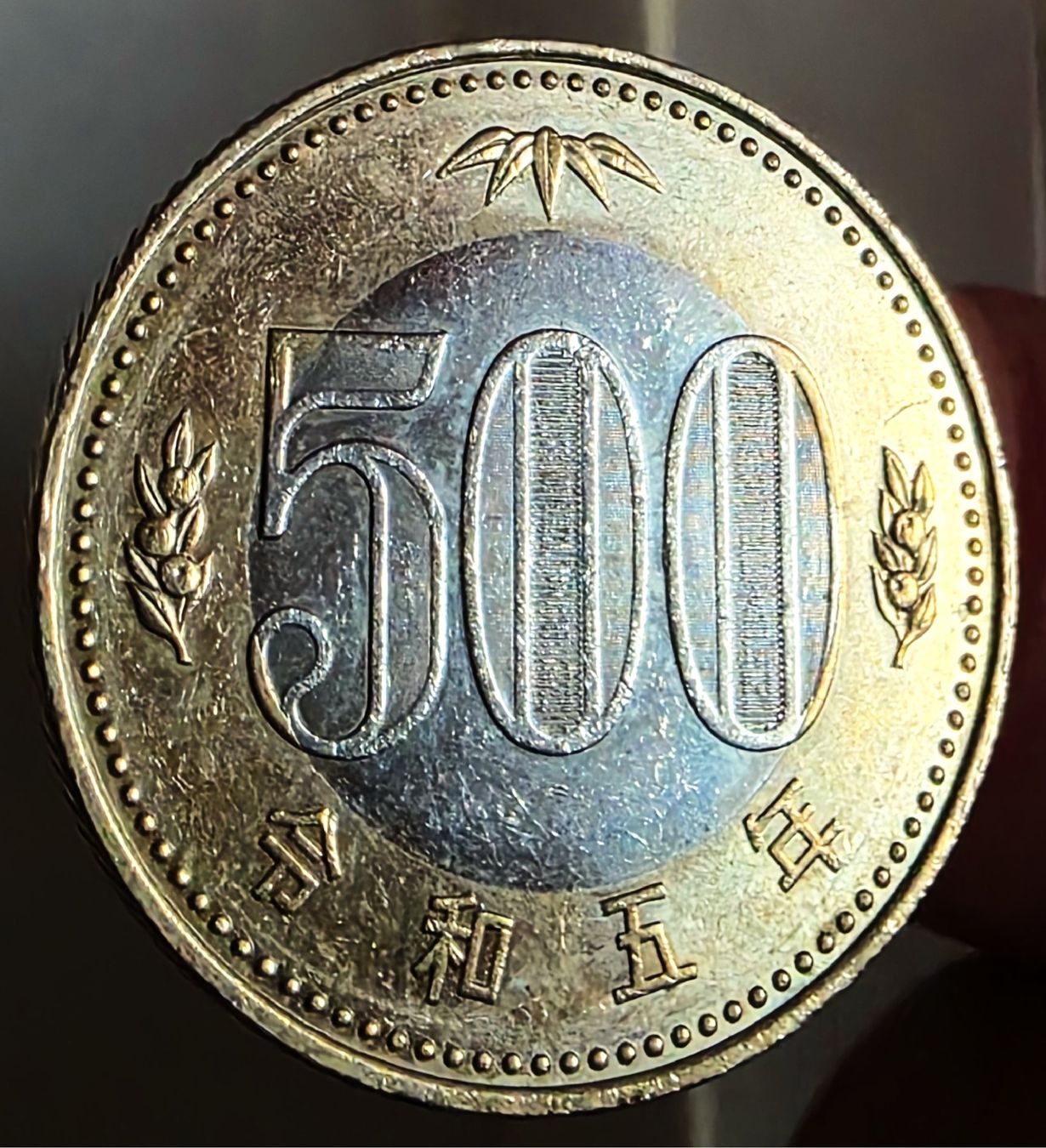 Tutti le monete: JAPAN 500 YEN 5/2023 – Usato da winterthur venduto da CoinPassion 1
