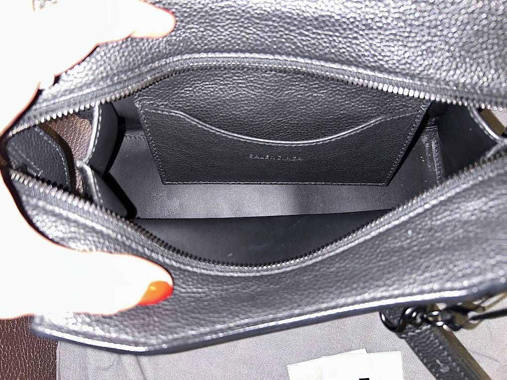 Balenciaga Taschen für Damen: Balengiaca Neo Classic Handbag – Gebraucht aus Zug von fabi0303 3