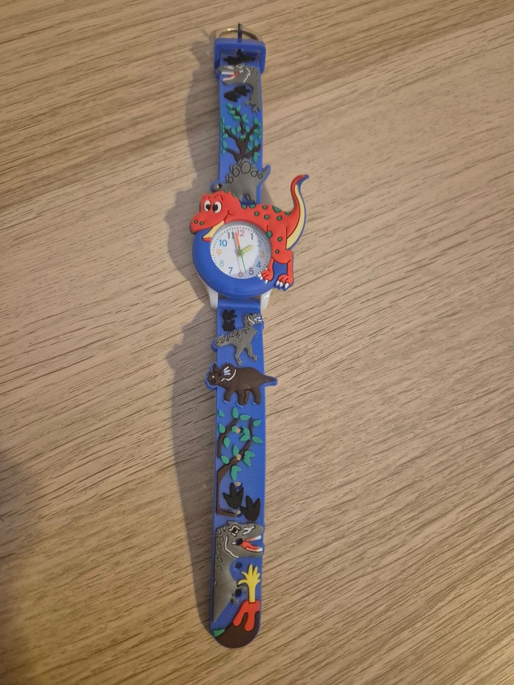 Montres: Kinderuhr Dino blau – Neuf avec emballage d'origine à Zürich par zah_967f 1