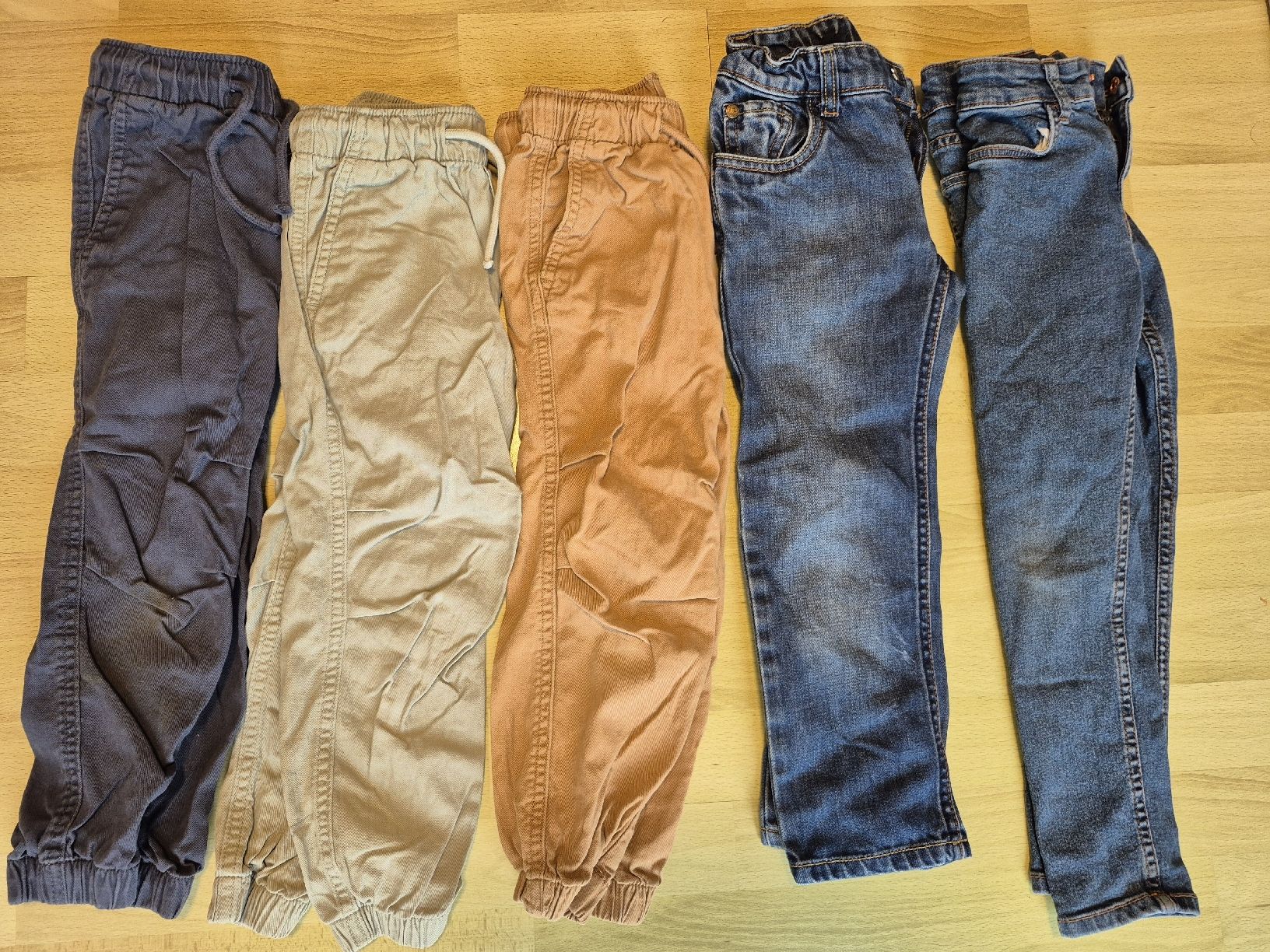 Kleiderpakete & -sets: Kliderpaket gr. 104-110 – Gebraucht aus Gränichen von Mamaboy 6