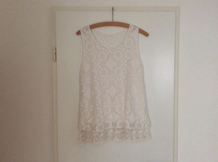 Schicke Bluse weiss Gr. M Fabrikneu