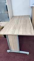 Schreibtisch Buche-Optik, Metallgestell