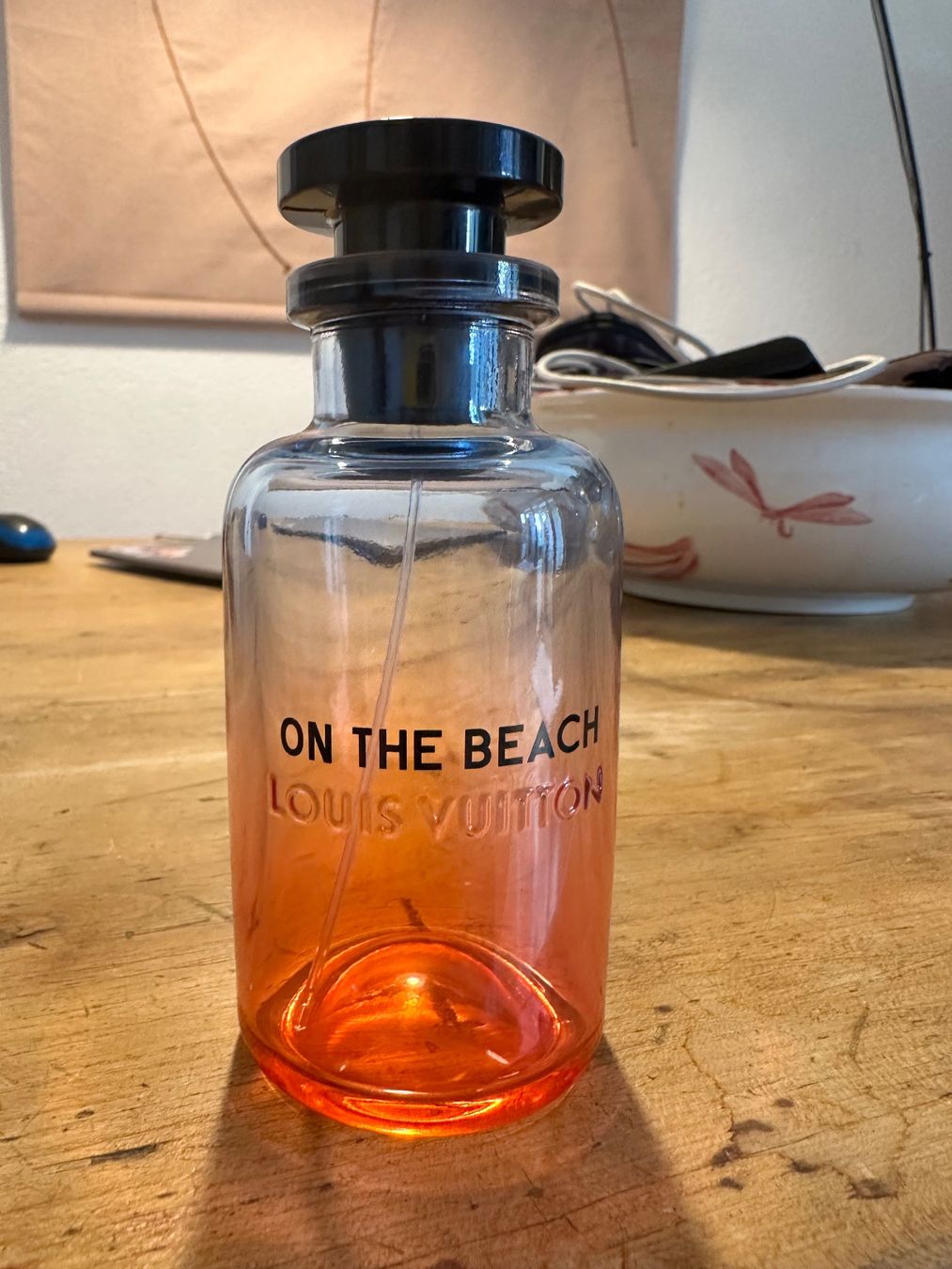 Louis Vuitton Profumi & Eau de Toilette: Louis Vuitton on the beach bottle – Usato da Bern venduto da Paroula