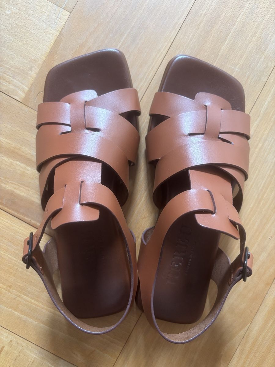 Damenschuhe: Sandalen von Hereu (Grösse 36) – Gebraucht aus Zürich von LuluK88