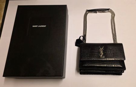 YSL SUNSET MEDIUM IN CROCODILIMITAT, Neuwertig mit OVP